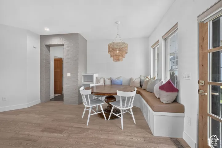Charming oversized dinning nook