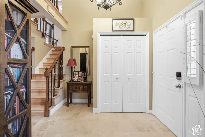 2064 E Village Point Way, Sandy, Utah 84093