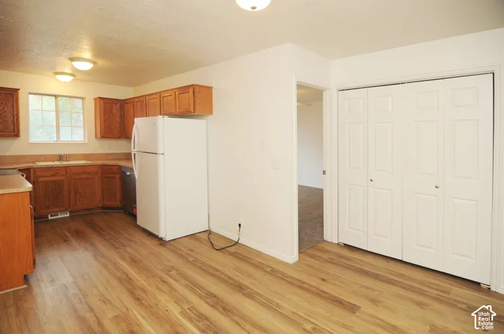 2140 W 5600 S #42, Roy, Utah 84067