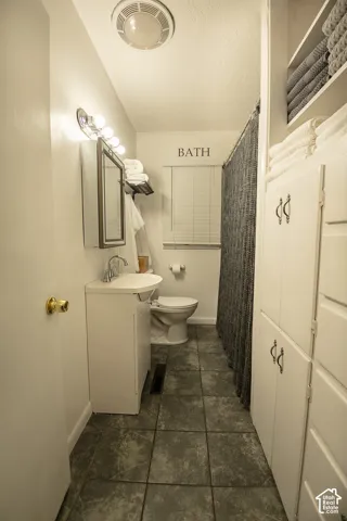 Full bathroom