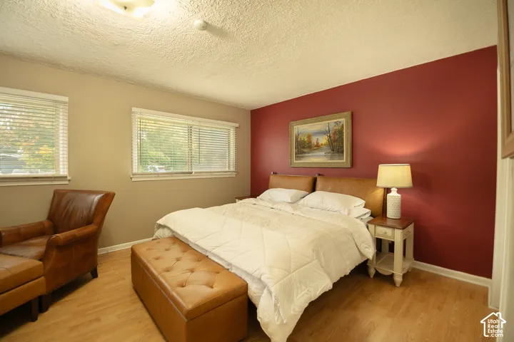 Spacious primary bedroom