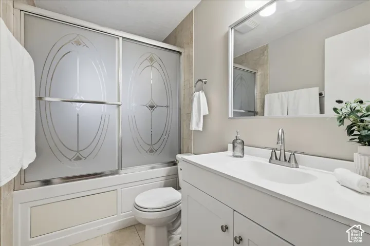 Full Bathroom with Updates
