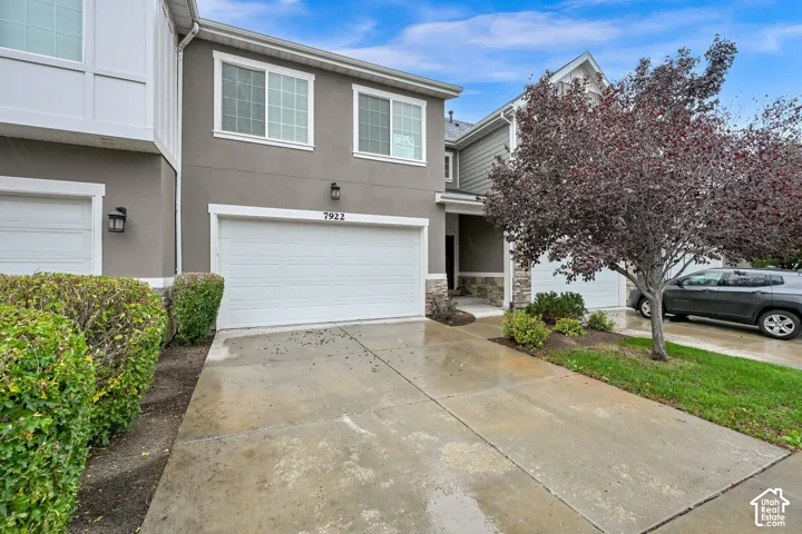 7922 S Farm House Ln, Midvale, Utah 84047
