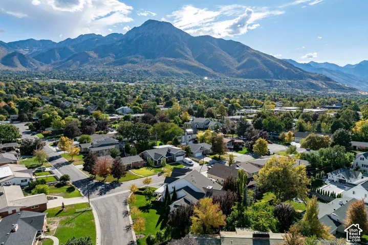 2590 E Olympus Dr, Holladay, Utah 84124