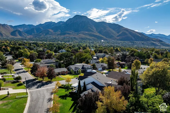 2590 E Olympus Dr, Holladay, Utah 84124