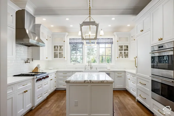 2590 E Olympus Dr, Holladay, Utah 84124