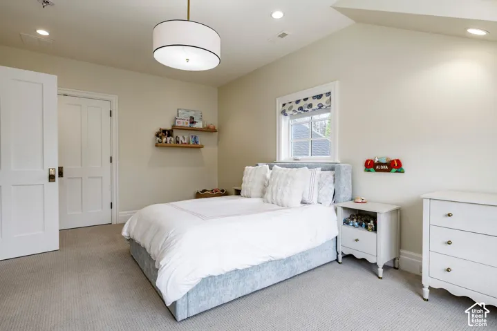 2590 E Olympus Dr, Holladay, Utah 84124