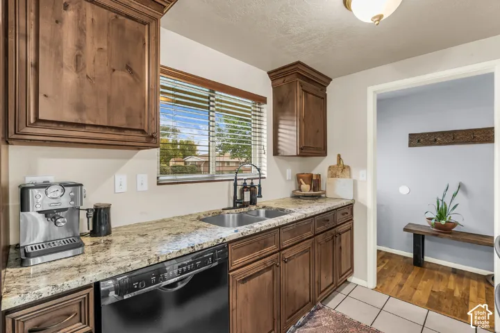 116 W 250 S, Kaysville, Utah 84037