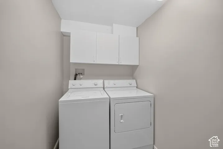 809 E Golden Field Way, Sandy, Utah 84094