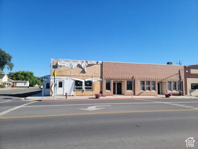 Front Main Street