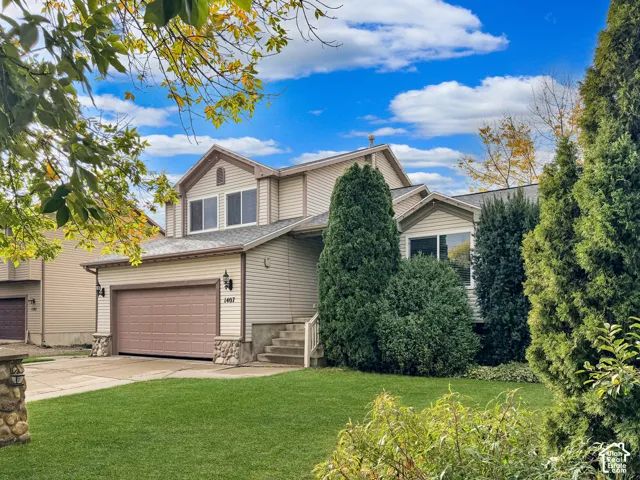 Spacious home with 4 bedrooms and 3 1/2 baths