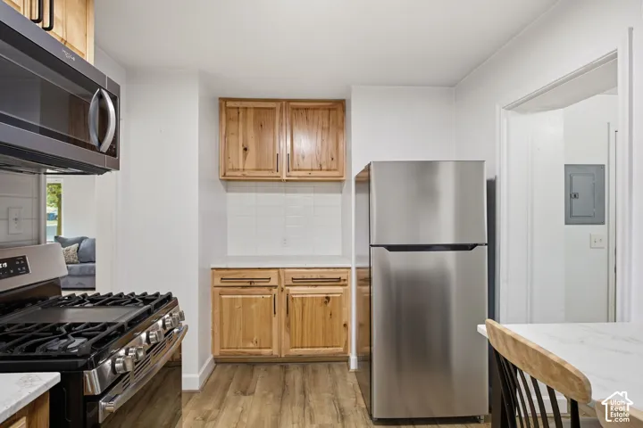 1051 Crescent Dr, Logan, Utah 84341