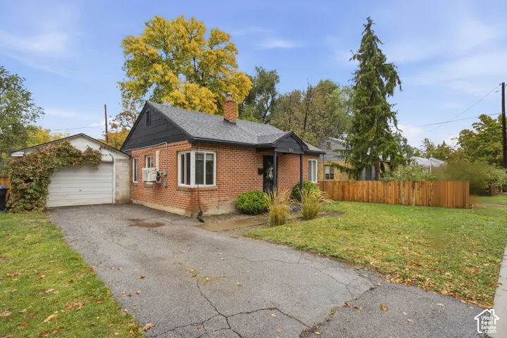 1051 Crescent Dr, Logan, Utah 84341