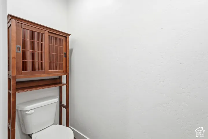 225 W 300 N, Hyrum, Utah 84319