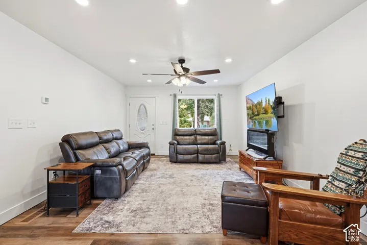 225 W 300 N, Hyrum, Utah 84319