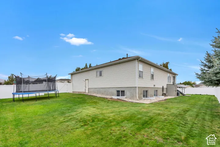 8489 S Silo Dr, West Jordan, Utah 84081