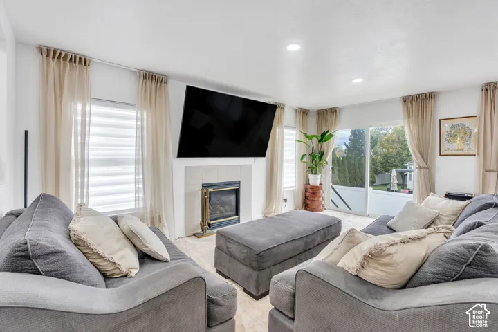 8489 S Silo Dr, West Jordan, Utah 84081