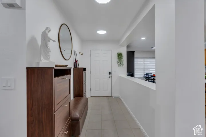8489 S Silo Dr, West Jordan, Utah 84081