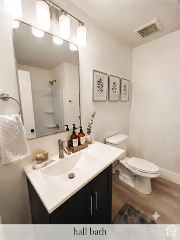 Virtually Staged - Bathroom