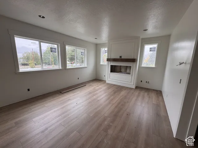 224 S 950 E #1, Layton, Utah 84041