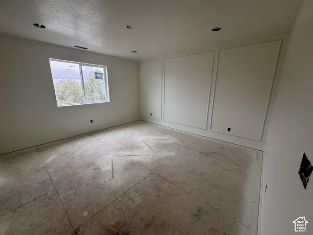 224 S 950 E #1, Layton, Utah 84041