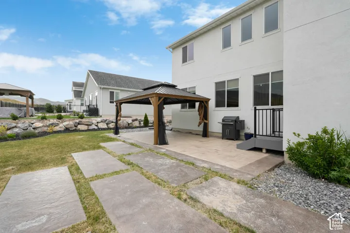 199 E Shorewood Dr, Saratoga Springs, Utah 84045