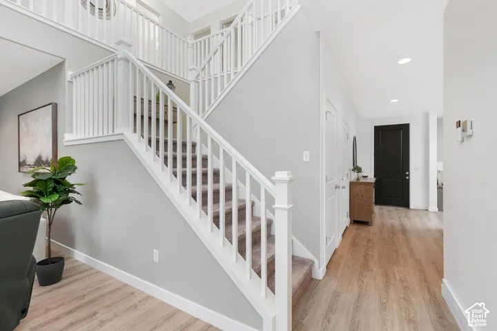 199 E Shorewood Dr, Saratoga Springs, Utah 84045