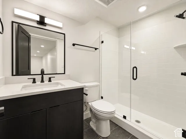 Yes, the basement has its own bathroom.