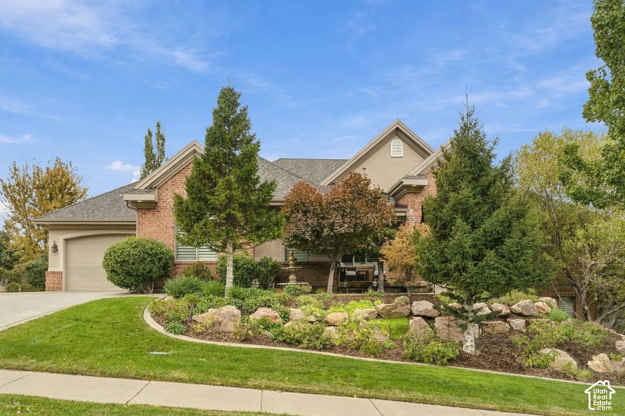 Perfect Executive Rambler with Custom, Mature Landscaping