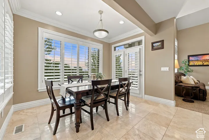 Gracious Dining Area walks out to Covered Deck