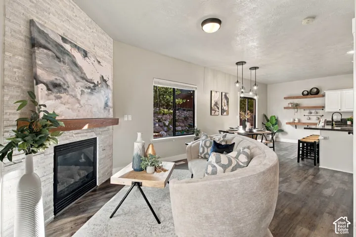 4062 N Heatherfield Ln, Lehi, Utah 84043