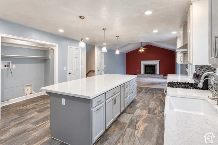 1947 E Viscounti Dr, Sandy, Utah 84093