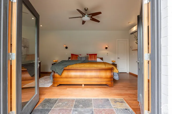 6245 S 2300 E, Holladay, Utah 84121