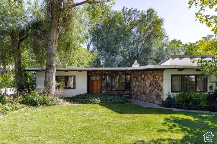 6245 S 2300 E, Holladay, Utah 84121