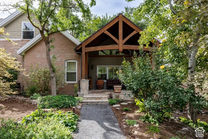 2208 E Keller Ln, Salt Lake City, Utah 84109