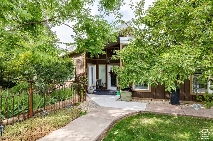 2208 E Keller Ln, Salt Lake City, Utah 84109