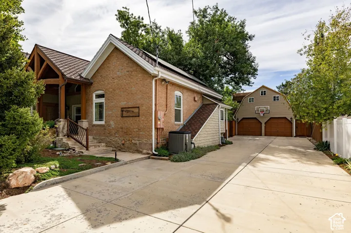 2208 E Keller Ln, Salt Lake City, Utah 84109