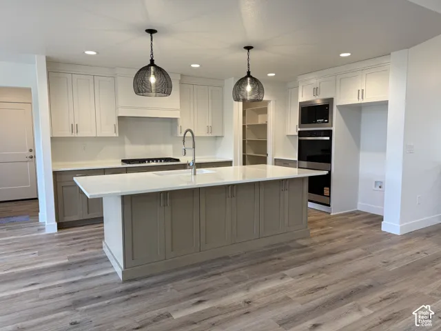 96 W Harper Way #208, South Weber, Utah 84405