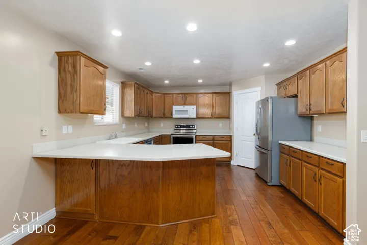2490 N Dorchester Ave, Harrisville, Utah 84414