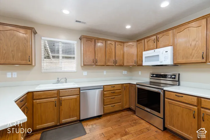 2490 N Dorchester Ave, Harrisville, Utah 84414