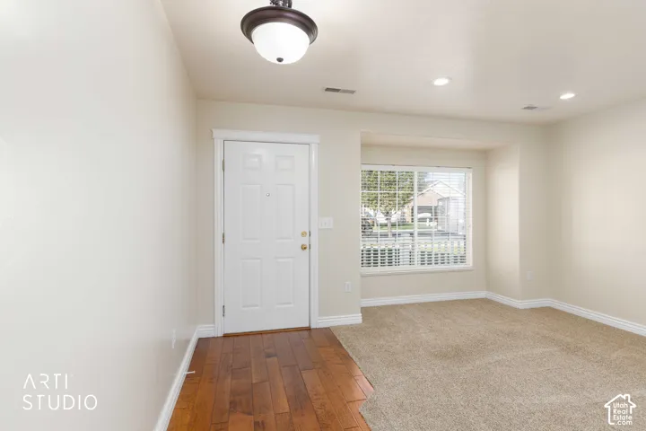 2490 N Dorchester Ave, Harrisville, Utah 84414