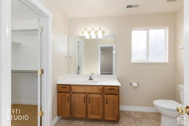 2490 N Dorchester Ave, Harrisville, Utah 84414