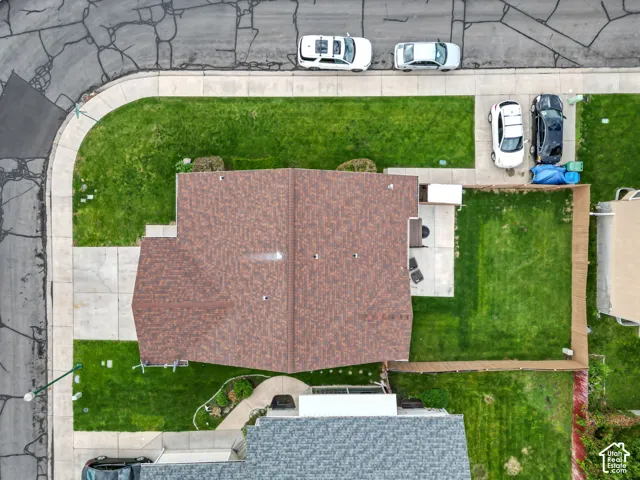 Corner lot aerial view