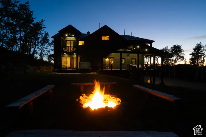 Outdoor fire pit with integrated seating