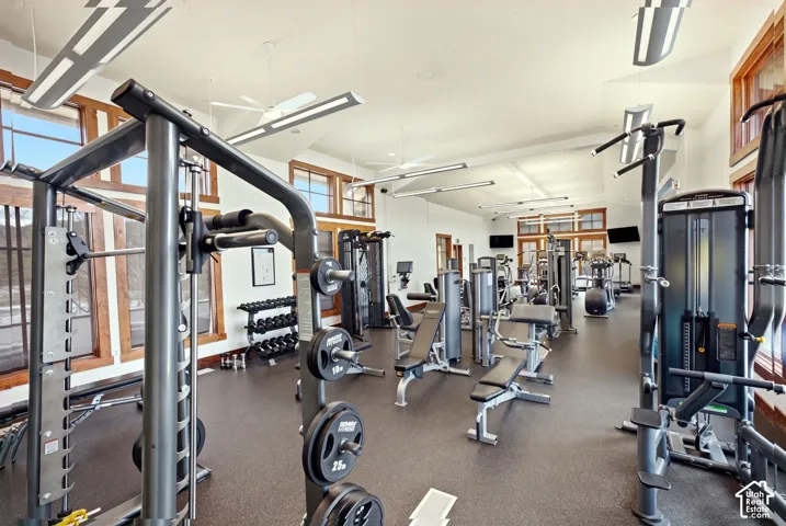 Suncrest Amenities: Gym