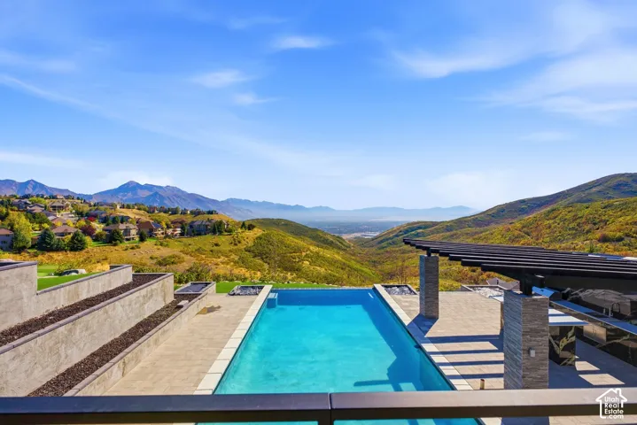 1468 E Trail Crest Ct, Draper, Utah 84020