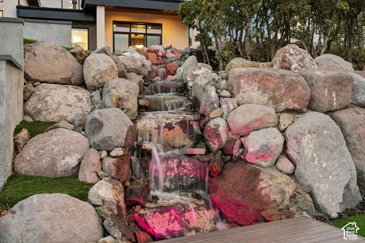 1468 E Trail Crest Ct, Draper, Utah 84020