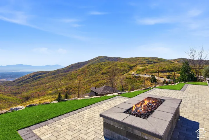2 of 2 Gas Firepits