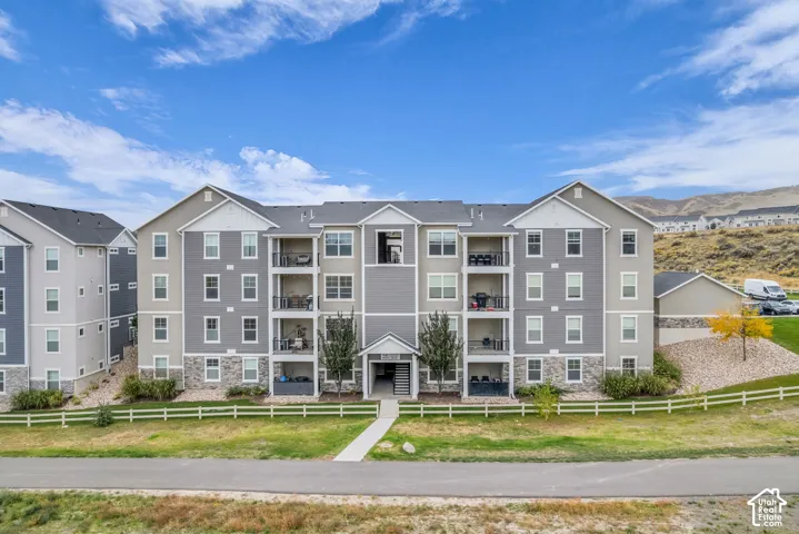 4234 W Mckellen Dr #b2, Herriman, Utah 84096