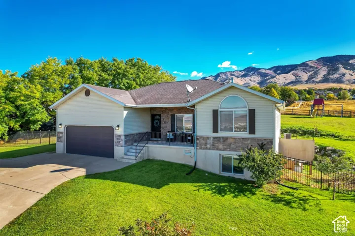 3180 N 1600 E, North Logan, Utah 84341